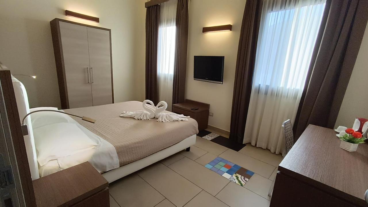 Hotel Don Giovanni Avola Ngoại thất bức ảnh