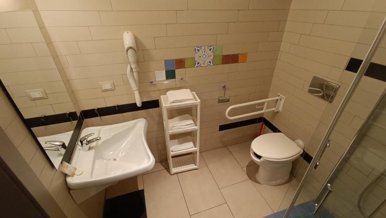 Hotel Don Giovanni Avola Ngoại thất bức ảnh