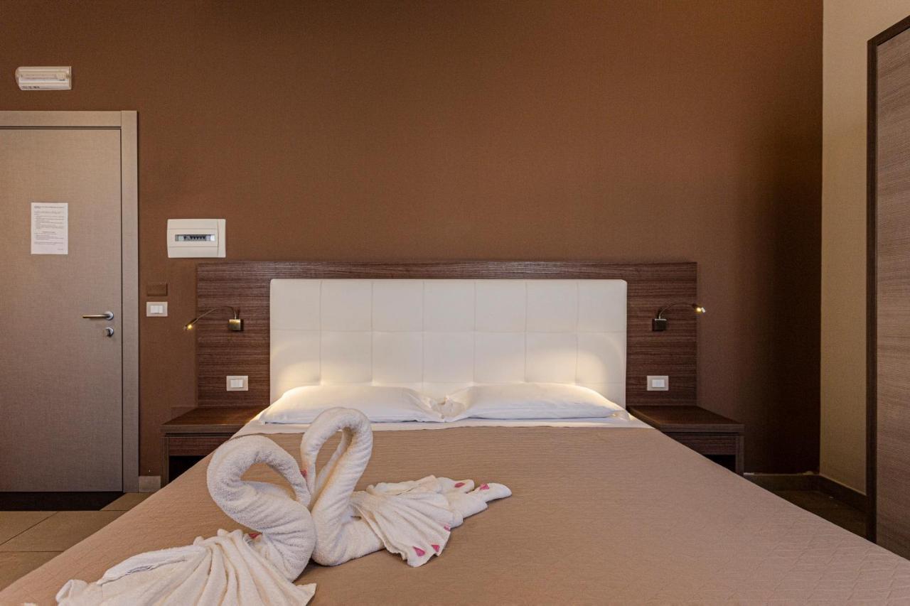 Hotel Don Giovanni Avola Ngoại thất bức ảnh